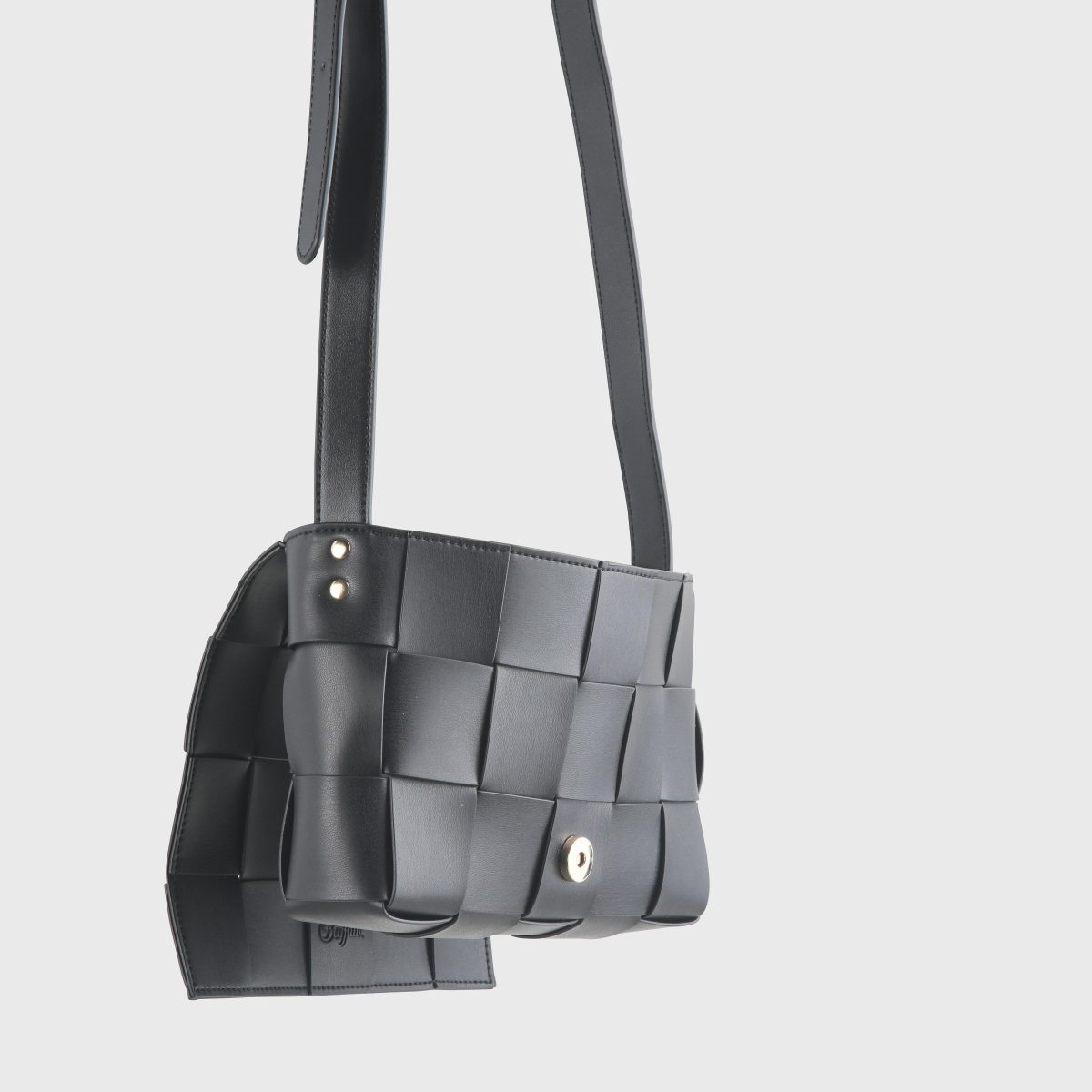 Odette Crossbody Bag vegan, schwarz Odette Crossbody Bag vegan, schwarz